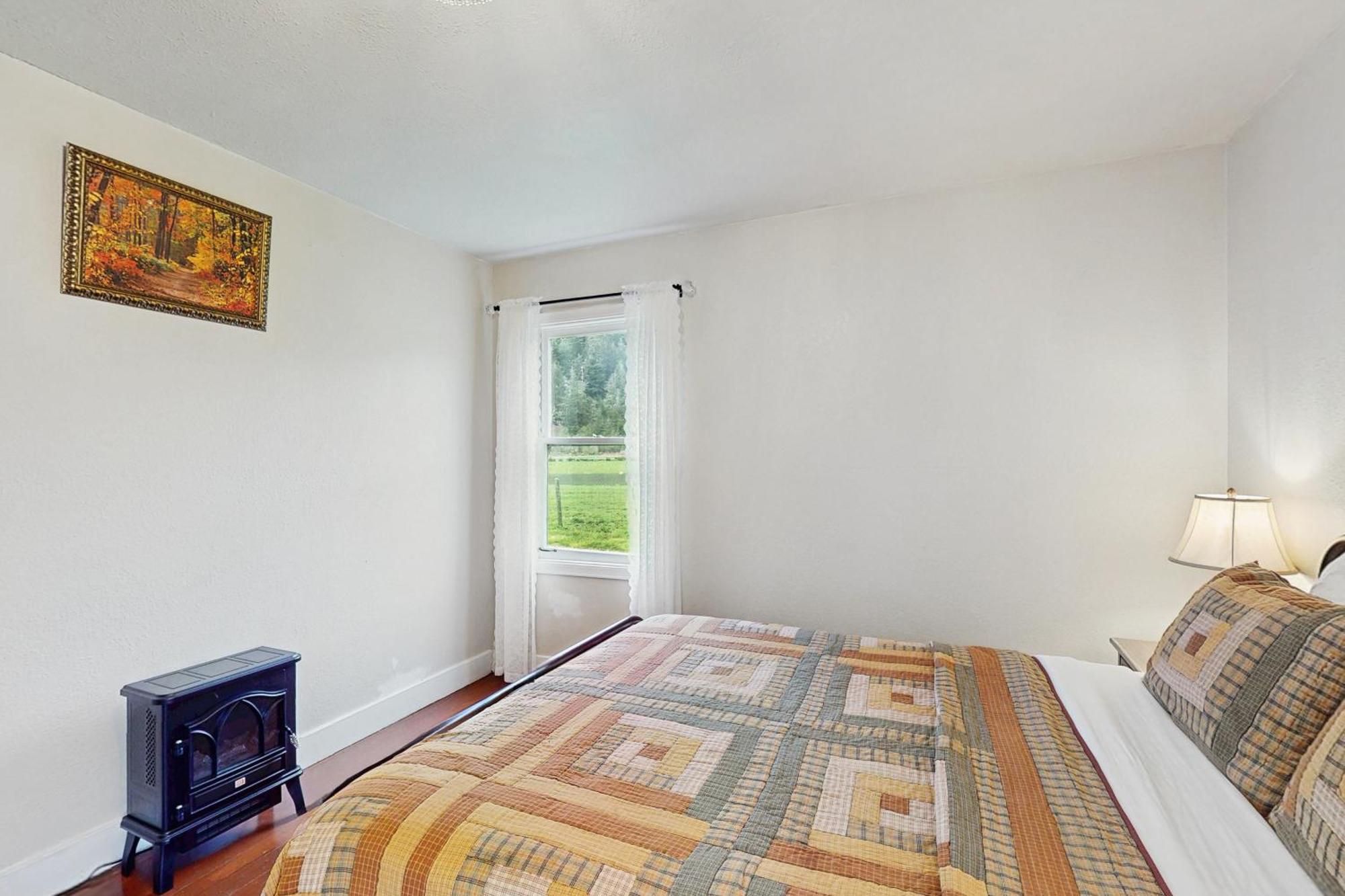 Redwood Farmhouse In The Orick Valley Bagian luar foto